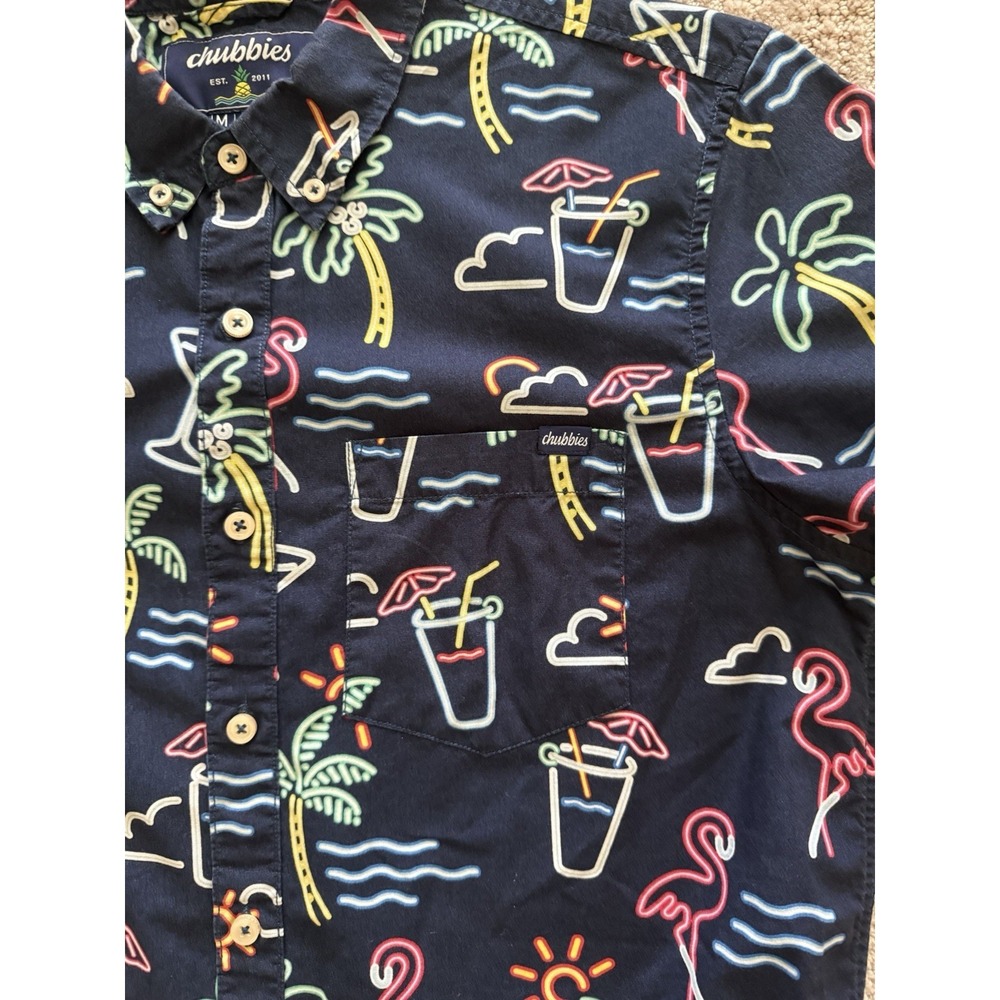 Chubbies The weekend Has Arrived Neon Lights Flamingo Hawaiian Shirt Men's M - Picture 5 of 9